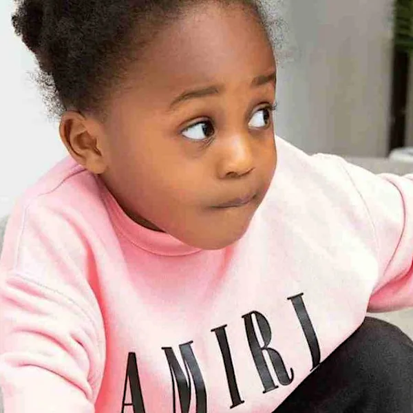 Police allegedly question 8 Davido’s domestic staff over son’s death