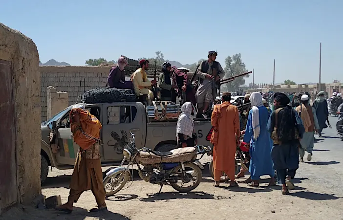 タリバン、アフガン主要都市制圧　首都カブールに危機迫る