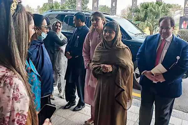 Malala Yousafzai 'overwhelmed and happy' to be back in Pakistan