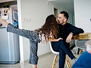 למי שחי את תל אביב הרועשת אבל מחפש גם מקום רגוע, שיבוא לגור איתנו