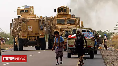 Fighting rages over vital port in Yemen