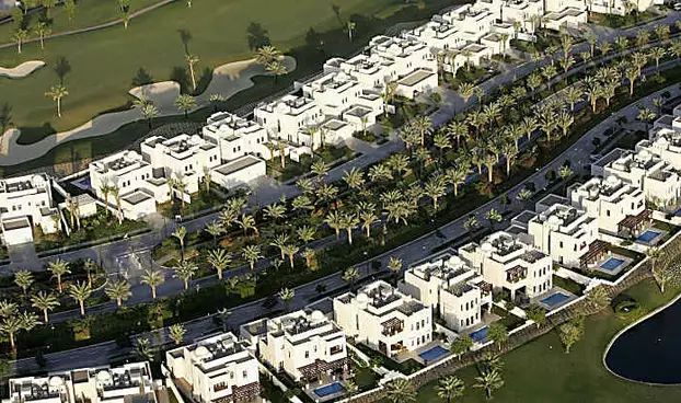 Dubai Villa Prices Fall to Lowest Point in a Decade