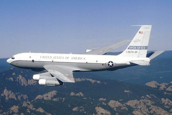 Air Force OC-135 Planes Used to Monitor Russian Forces Have Some Big Problems