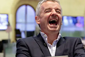 Ryanair CEO eyes multi-million euro bonus as share price stays high