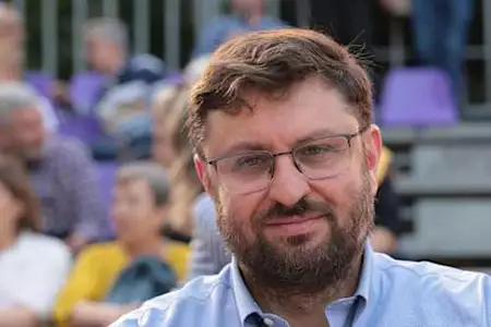 Ο Κώστας Ζαχαριάδης προσχωρεί και επίσημα στην ΕΛΑΣ - Ποιοι βρίσκονται μια ανάσα από το κόμμα Τσίπρα