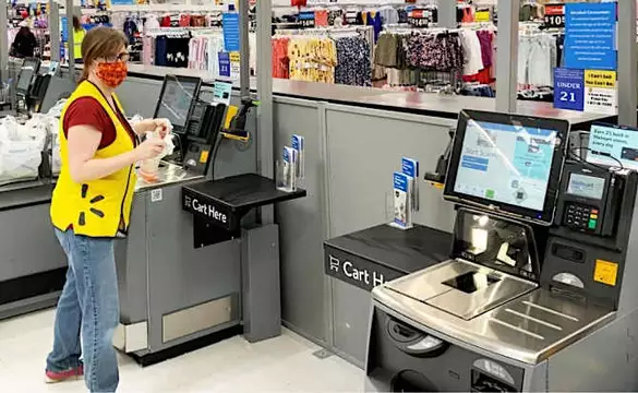 Walmart Worker Explains How They Know Customers Steal From Self-Checkouts