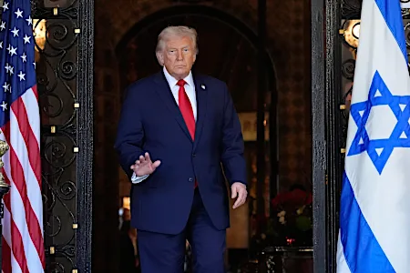 川普稱，如果以色列選錯了戰時總理，「以色列就不會存在」；威脅要「狠狠打擊」伊朗。