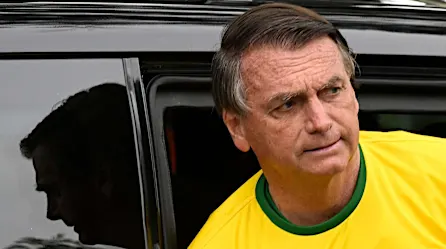 Elecciones en Brasil: Bolsonaro da un golpe a las encuestas durante el conteo de votos