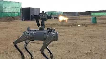 Perros robots con rifles, la nueva y distópica arma de las Fuerzas Armadas de China | Video