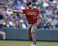 Diamondbacks contratan a Eduardo Escobar por 21 millones