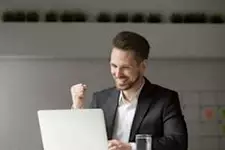 Não invista em ações antes de ler isso!