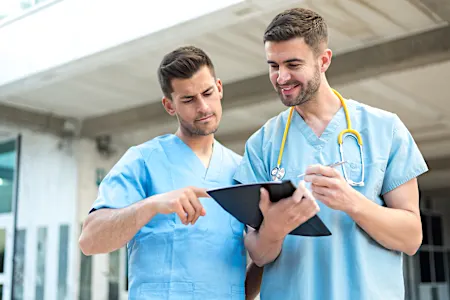 Work as a Nurse in the USA (see salaries) Work as a Nurse in the USA (see salaries)