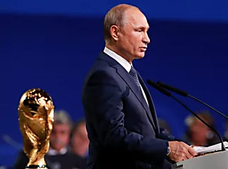 רוסיה ניצלה את פתיחת גביע העולם כדי להודיע על העלאת גיל הפרישה והמע