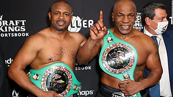 'Frontline Battle' between former heavyweight champion Mike Tyson and Roy Jones Jr. ends in a draw