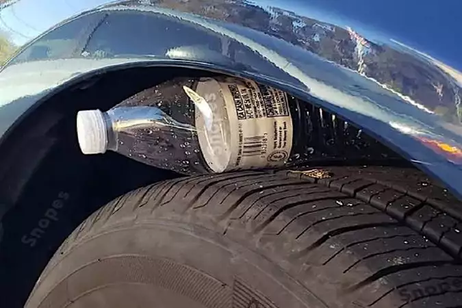 Always Put a Plastic Bottle on Your Tires when Parked, Here's Why