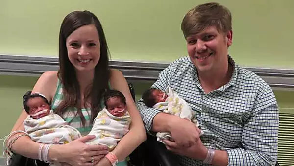 [Gallery] Couple Gives Birth To Triplets, But People Instantly Notice How ‘Different’ They Look