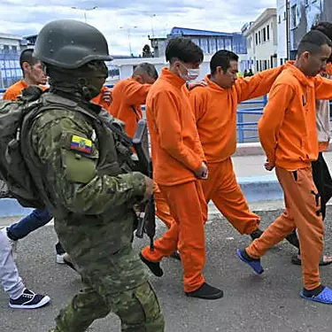 Με επικεφαλής τον στρατό, όχι άλλα τζακούζι και κλαμπ στη φυλακή του Ισημερινού