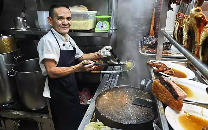 Famed Singaporean eatery Hawker Chan loses its Michelin star