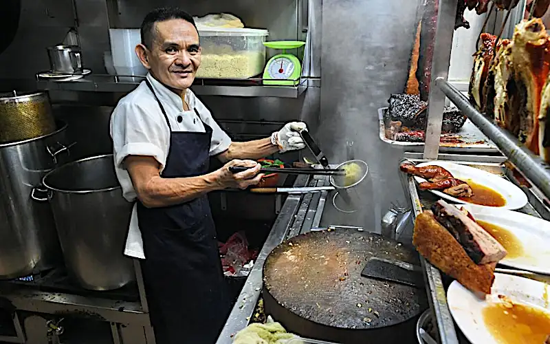 Famed Singaporean eatery Hawker Chan loses its Michelin star