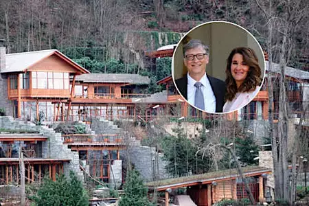 The Opulent, Futuristic Megamansion of Bill and Melinda Gates Could Be a Hard Sell