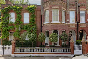 A Century-Old London Home Covered in Lion Statues Roars Onto the Market for £5 Million