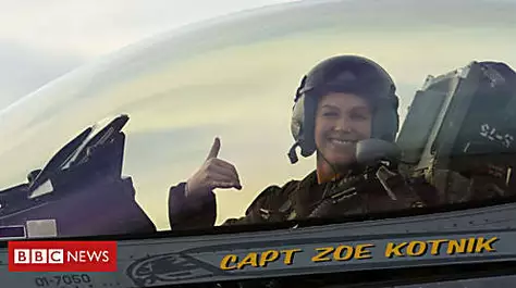 First female US F-16 demo commander out
