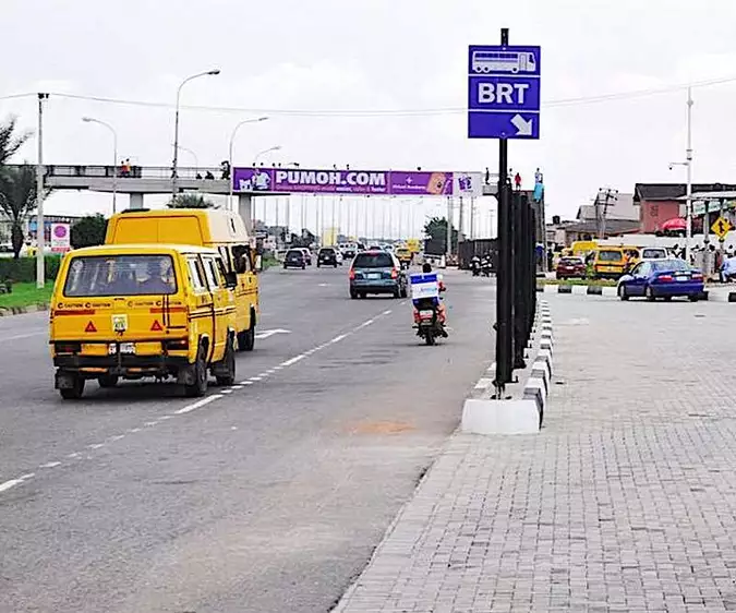 Lagos state government to reduce jams with new lay-by