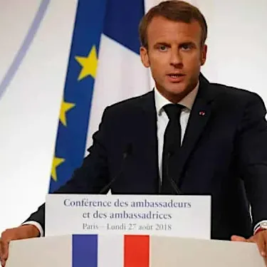 Franceses reelegem Macron em dia marcado por abstenção histórica