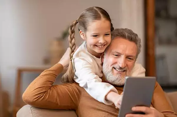 APRIL, spécialiste de la mutuelle senior depuis plus de 35 ans