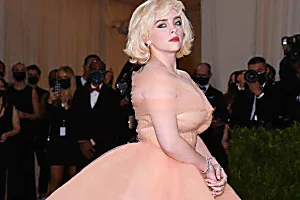 [Gallery] Her Inappropriate Dress at the Met Gala Will Be Spoken About For Ages