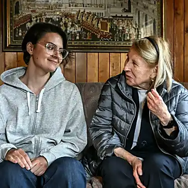 «Πολύ συναισθηματικός»: Ο απόγονος Τολστόι φιλοξενεί Ουκρανούς στην Ελβετία