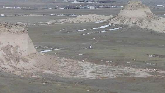 Video captures flying objects that officials can't explain Video captures flying objects that officials can't explain