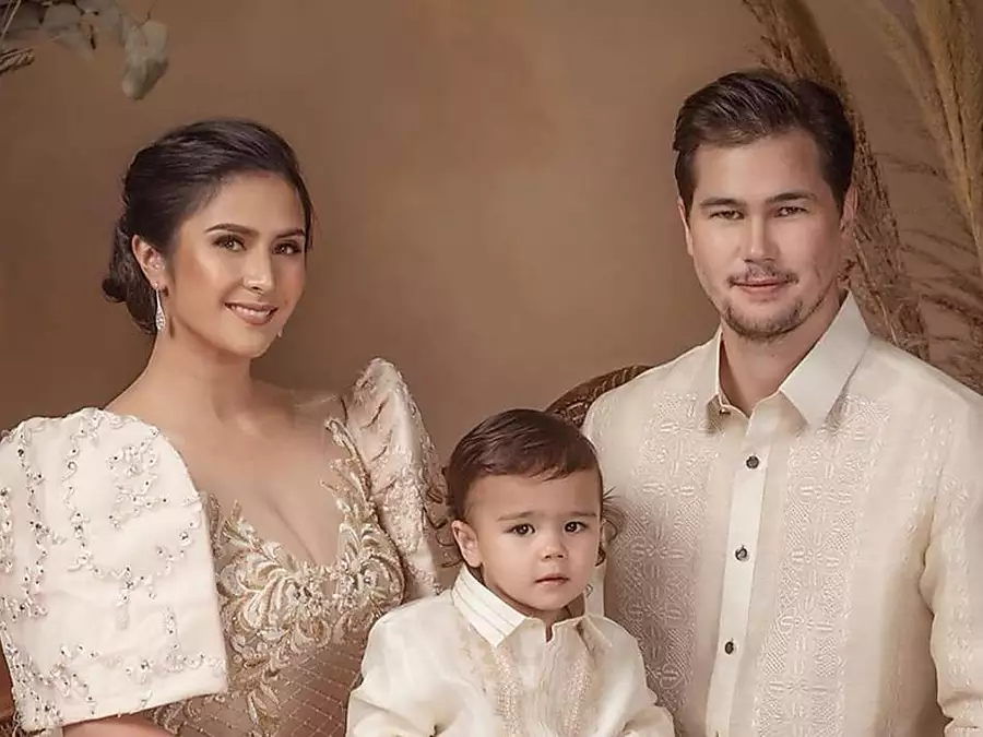 Phil Younghusband celebrates Filipino roots in style