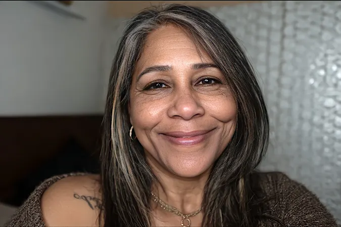 3… 2… 1… ¡Conoce a Solteros Mayores Ahora!