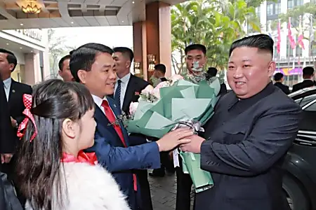 Η Βόρεια Κορέα ανακοινώνει την άφιξη του Kim στο Βιετνάμ για σύνοδο κορυφής με το Trump
