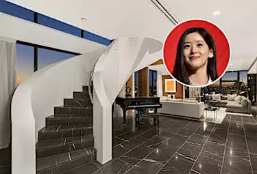 China’s Youngest Female Billionaire Sells Sydney Penthouse at a Loss