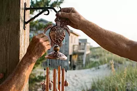 Heads Turn Guaranteed: This Hand-Tuned Bronze Chime Sounds Unreal in the Wind