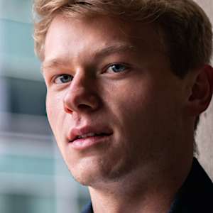 Go Beyond Small Talk: 22 Conversation Starters for 2022