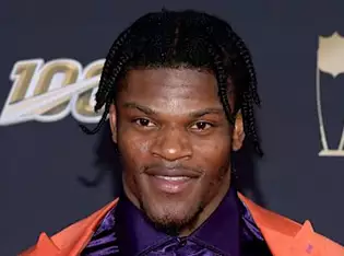 Ο Lamar Jackson εντάσσεται στον Tom Brady ως ομόφωνη NFL MVP