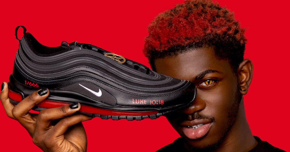 人間の血液を詰めた“サタン シューズ”を巡り「ナイキ」と「MSCHF」が和解　問題のシューズは自主回収へ