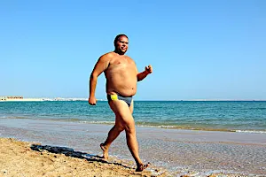 Cardiologist: Lose a Hanging Belly by Adding This to Your Water
