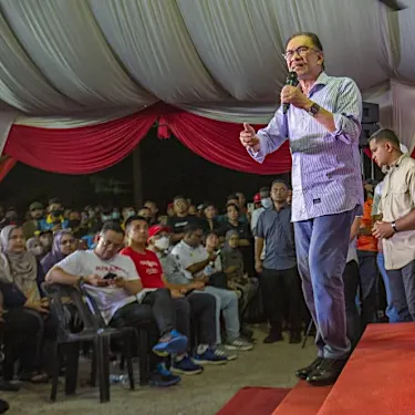 Dr Mahathir will fall sick if I become PM, Anwar jokes as Pakatan asks Penang voters to keep their faith in GE15