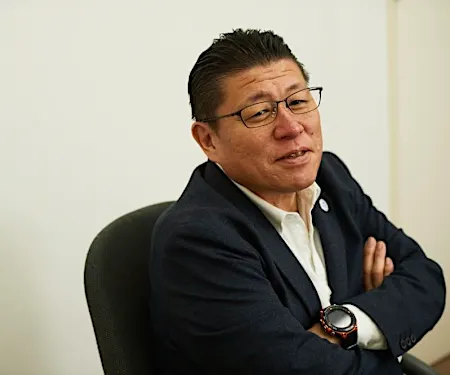 再生請負人メガネスーパー社長が語る負け癖がついている社員たちを蘇らせる方法