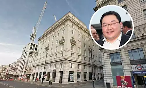 Fugitive Businessman Jho Low to Forfeit Over $100 Million in Luxury Homes