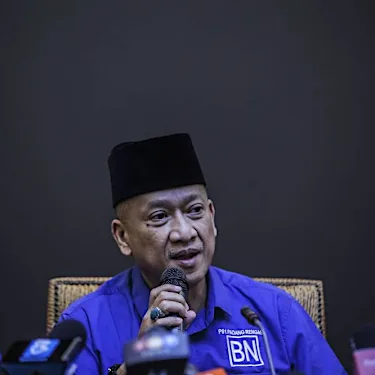 Nazri Aziz predicts BN will keep Perak in GE15, but sees tide turning