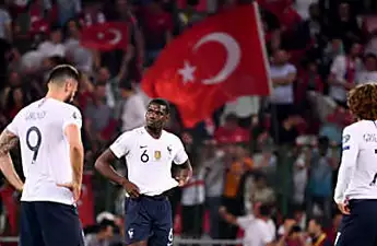 Poor France come unstuck away to Turkey in qualifying