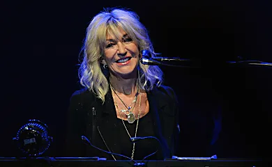 Fleetwood Mac singer Christine McVie cause of death revealed: report