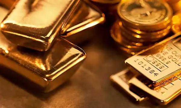 US-Iran tensions send gold to its highest level in nearly 7 years