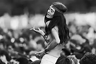 Las chicas de Woodstock 1969 marcaron la tendencia de la moda actual
