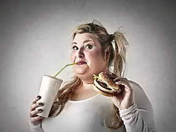 די לדיאטות: עוברים לטיפול תרופתי יעיל בהשמנה